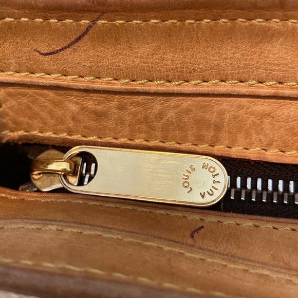 Vintage Louis Vuitton Monogram Hudson GM 💯 authentic - Picture 9 of 14